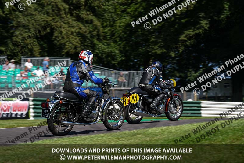 Vintage motorcycle club;eventdigitalimages;mallory park;mallory park trackday photographs;no limits trackdays;peter wileman photography;trackday digital images;trackday photos;vmcc festival 1000 bikes photographs